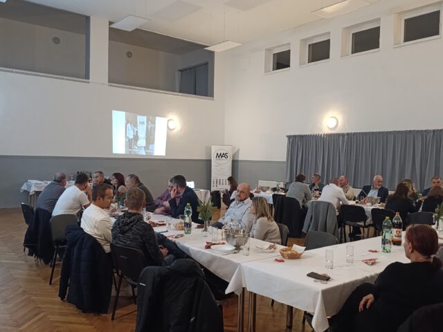 Vianočné posedenie členov MAS Bebrava 8