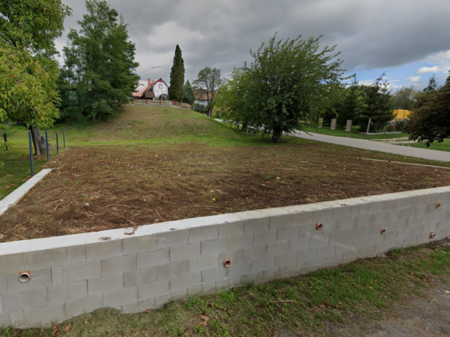 Výstavba detského ihriska Otrhánky pred 2